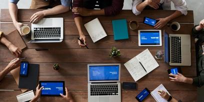 Weiterbildung remote - Moderne Umgangsformen leicht gemacht